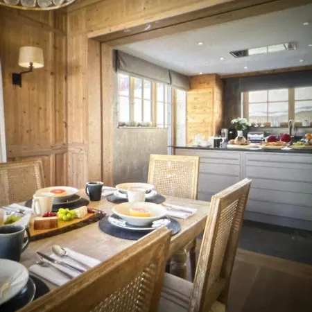Gemini Chalet Near Ski Lift - Hot Tub * Courchevel
